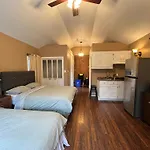 The Red Star Room E