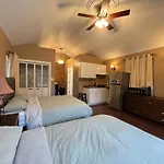 The Red Star Room E
